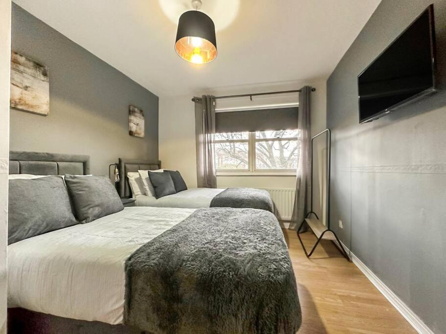 הוילה Newly Refurbished 3 Bed House Near London O2 Arena מראה חיצוני תמונה